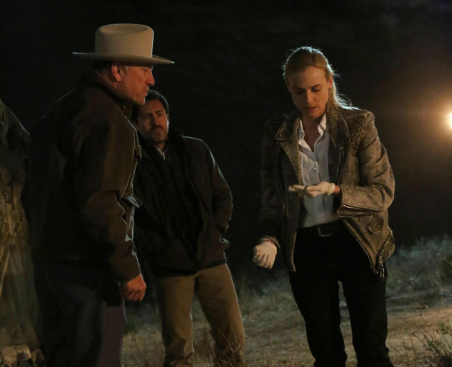 Still of Demian Bichir, Ted Levine, Diane Kruger and Marco Ruiz in The Bridge (2013)