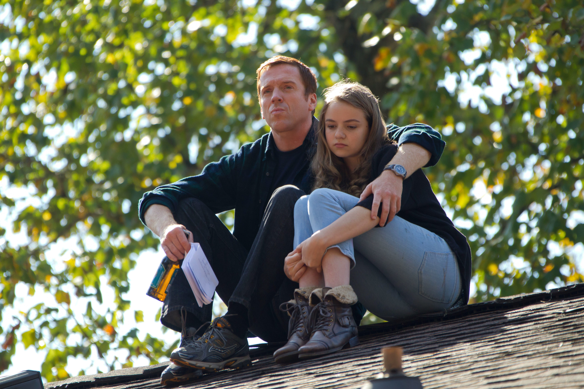 Still of Damian Lewis and Morgan Saylor in Tevyne (2011)