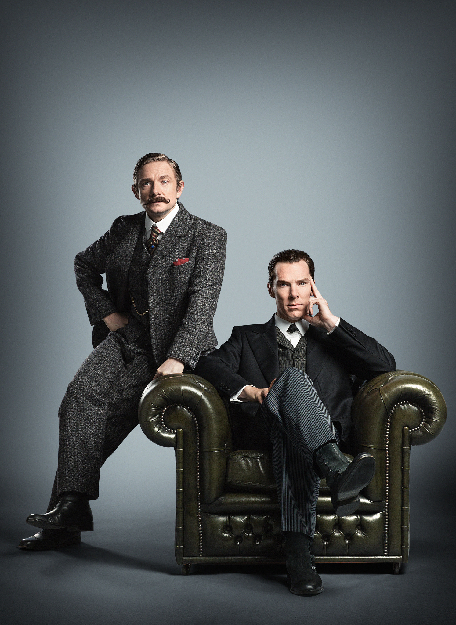 Martin Freeman and Benedict Cumberbatch in Serlokas (2010)