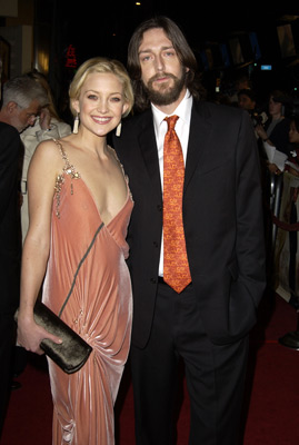 Kate Hudson and Chris Robinson at event of How to Lose a Guy in 10 Days (2003)