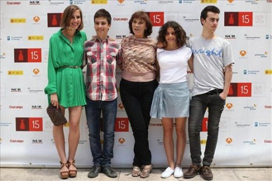 Patricia Ferreira, Aina Clotet, Albert Baró, Marina Comas and Àlex Monner in Els nens salvatges (2012)