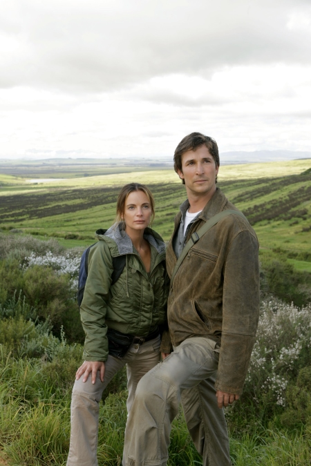 Still of Gabrielle Anwar and Noah Wyle in The Librarian: Return to King Solomon's Mines (2006)