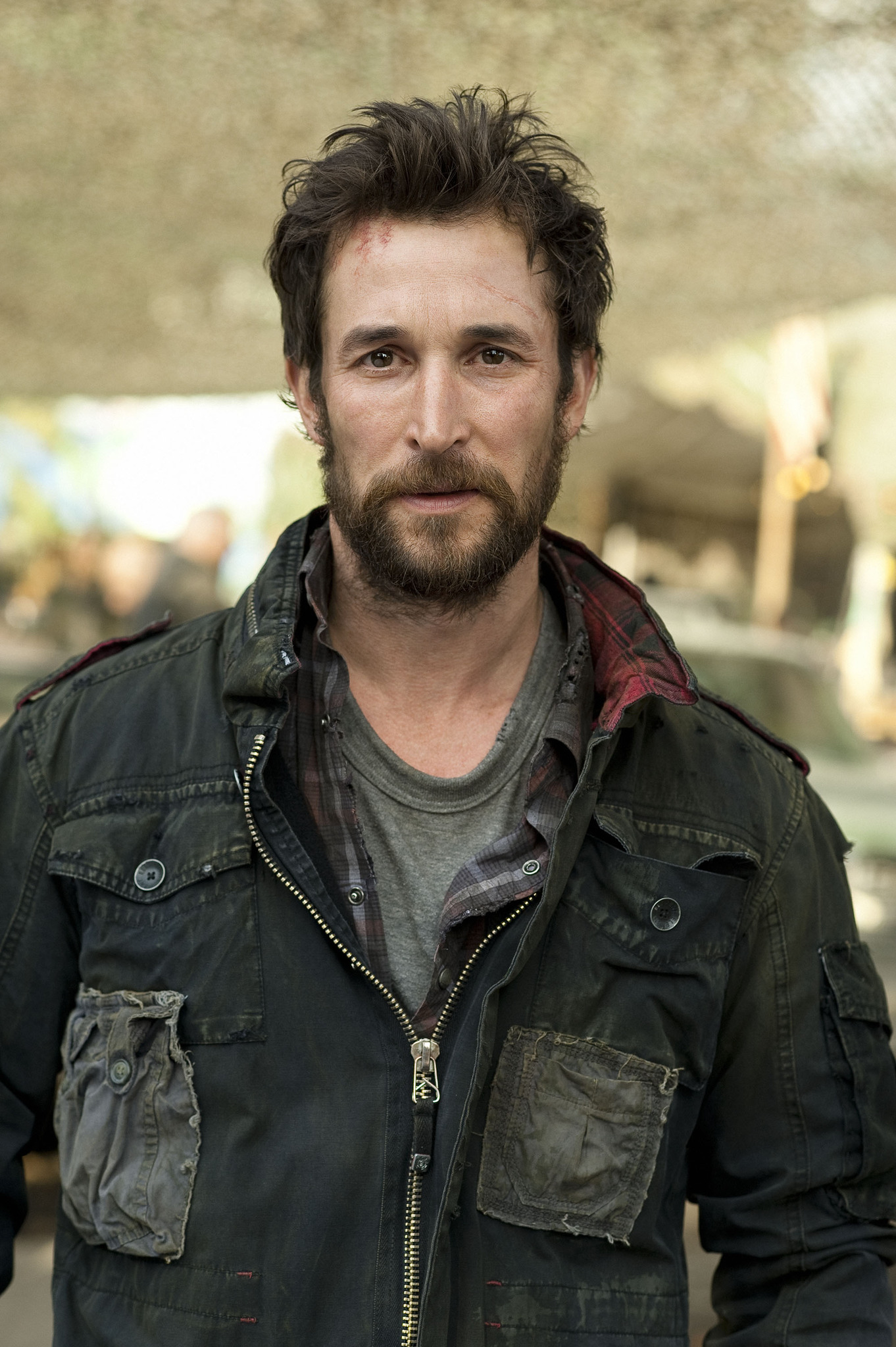 Still of Noah Wyle in Krentantis dangus (2011)