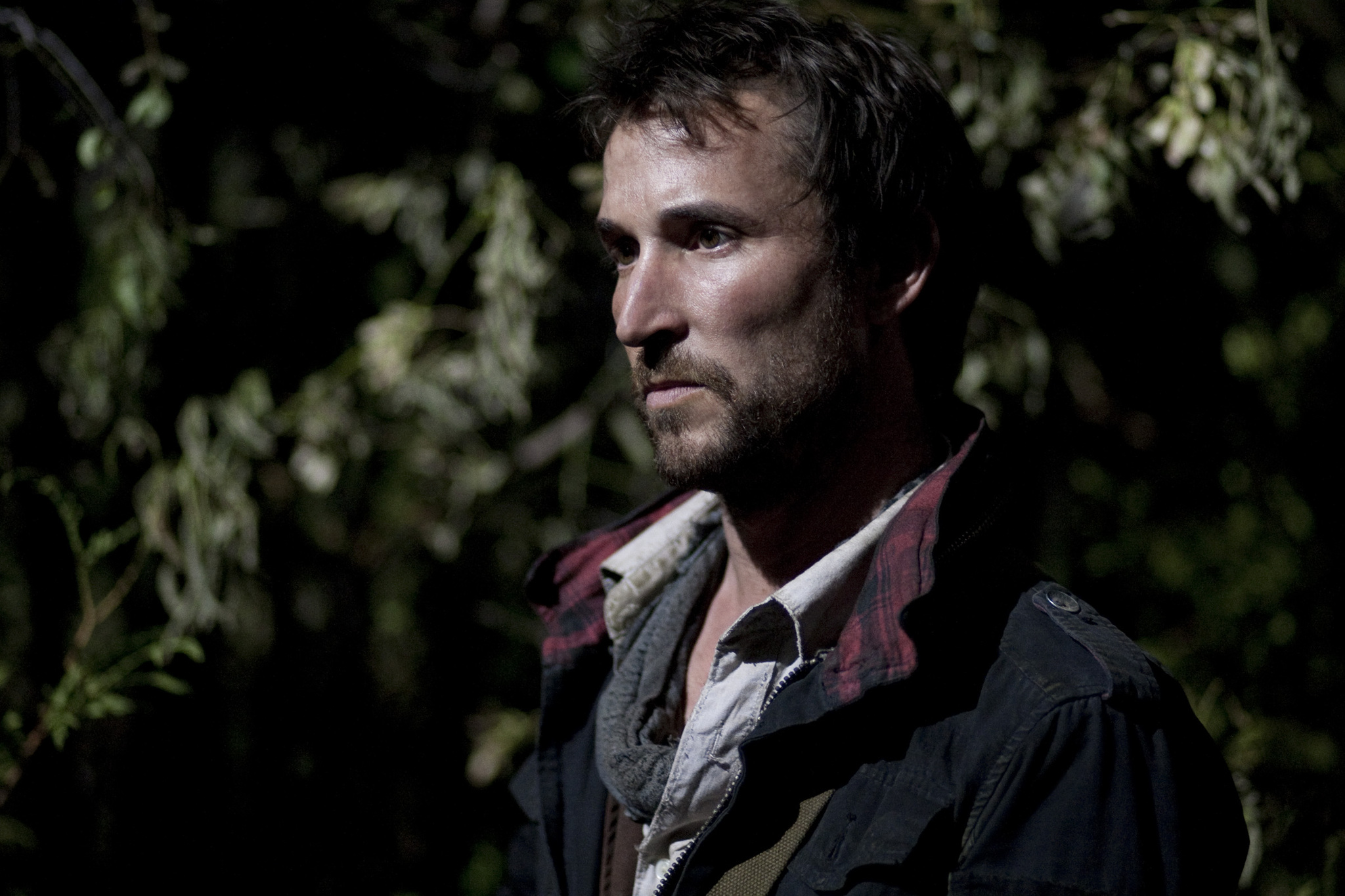 Still of Noah Wyle in Krentantis dangus (2011)