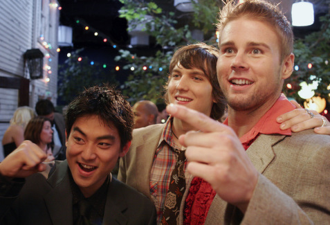 Still of Derek Mio, Aaron Hill and Scott Michael Foster in Greek (2007)