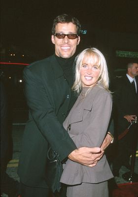 Anthony Robbins at event of Get Carter (2000)