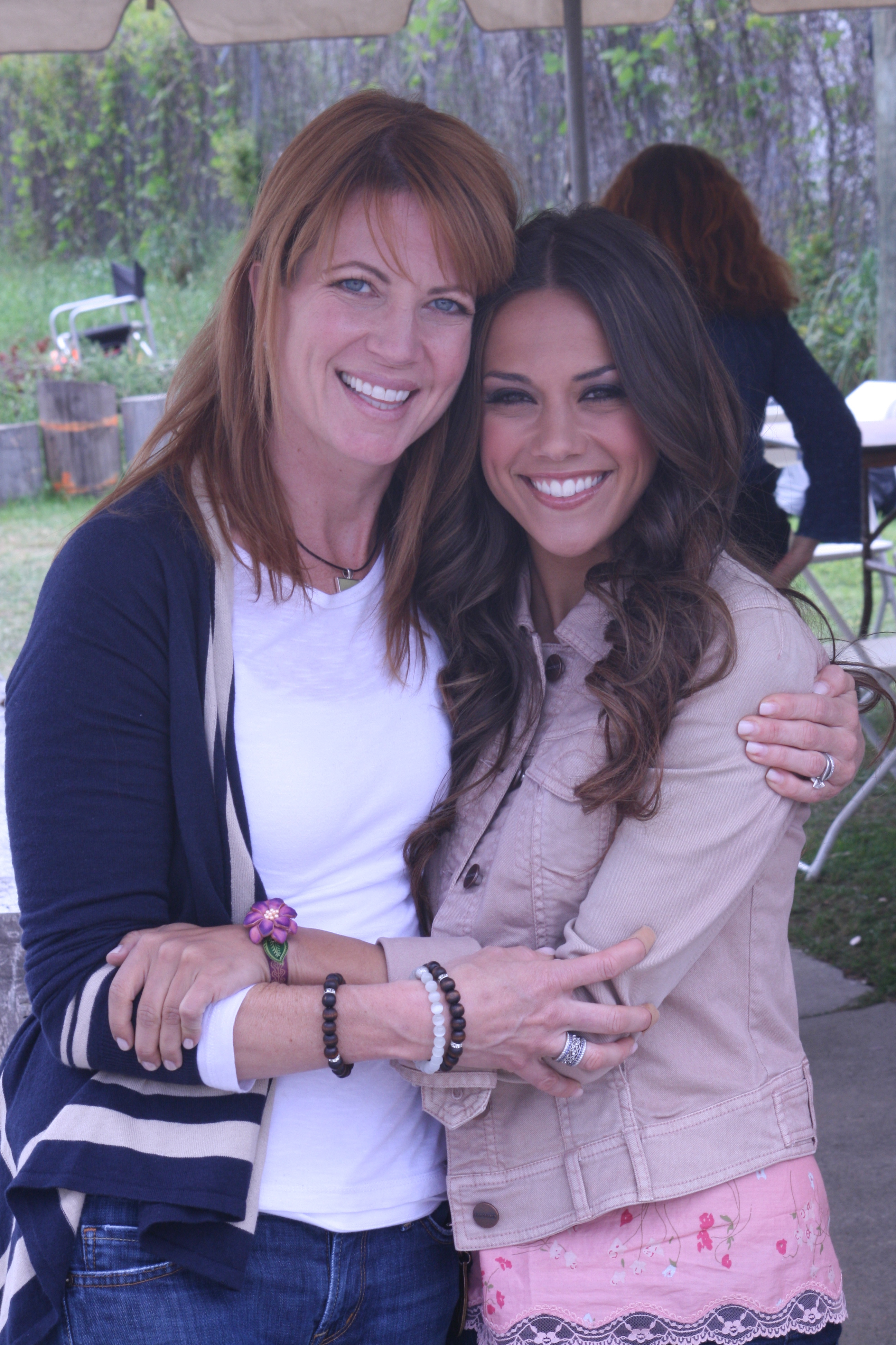 On set of Heart of the Country. Anne Hawthorne, Jana Kramer