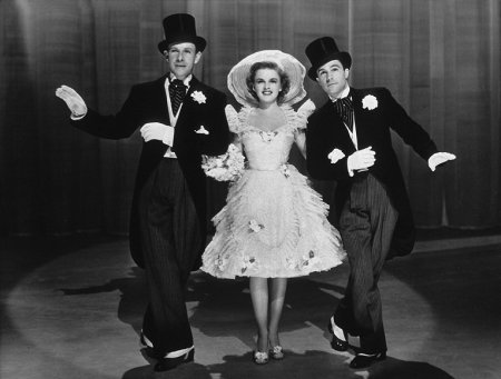 George Murphy, Judy Garland, Gene Kelly Film Set For Me And My Gal (1942) 0034746 MGM