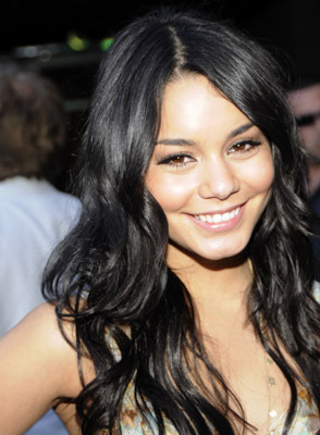 Vanessa Hudgens at event of 2008 MTV Movie Awards (2008)