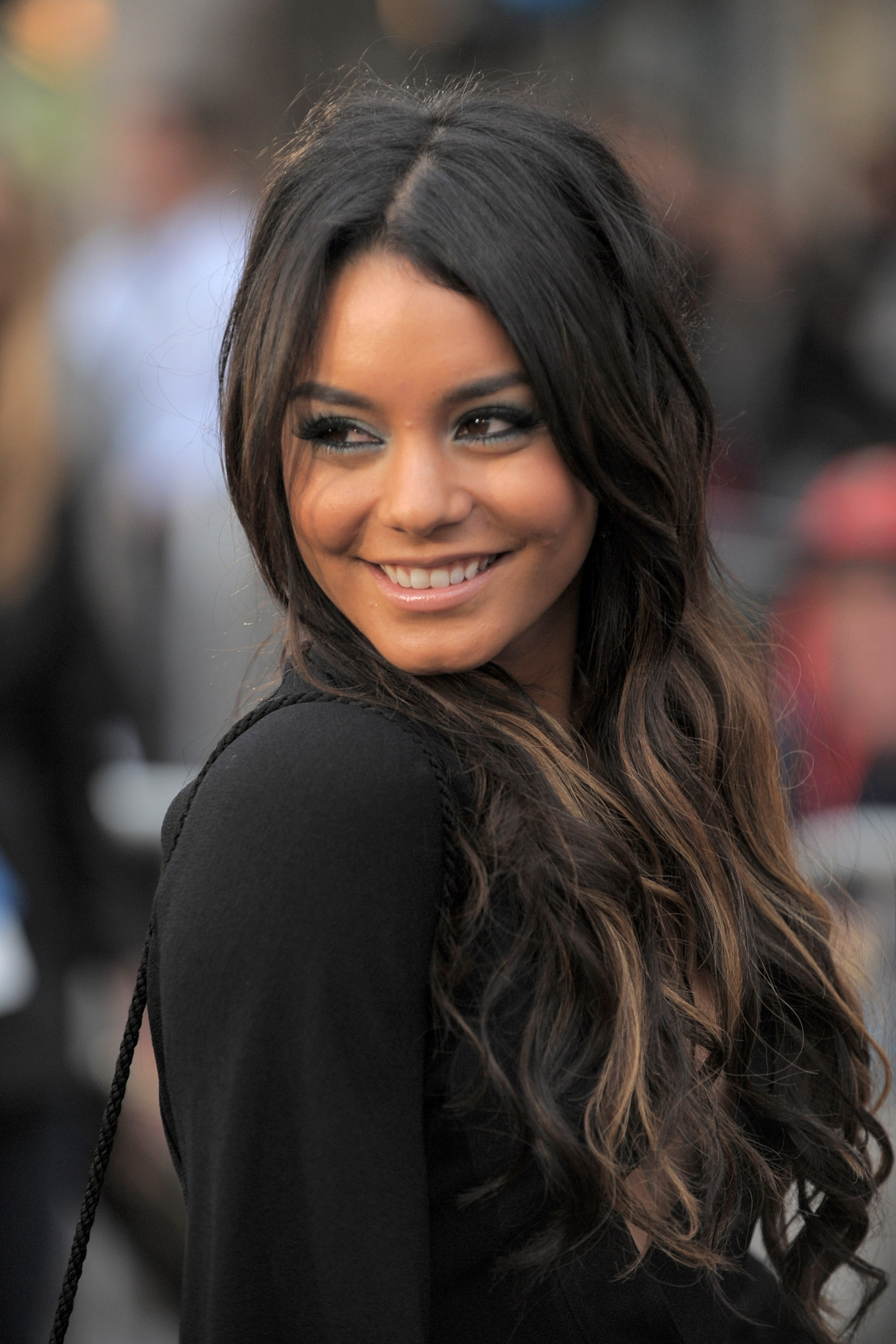 Vanessa Hudgens at event of Karibu piratai: ant keistu bangu (2011)