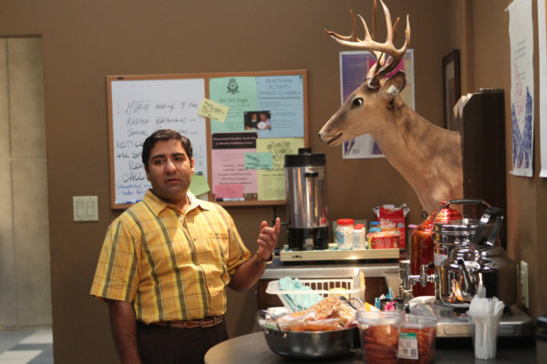 Still of Parvesh Cheena in Outsourced (2010)