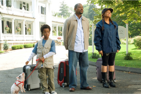 Still of Martin Lawrence, Raven-Symoné and Eshaya Draper in College Road Trip (2008)
