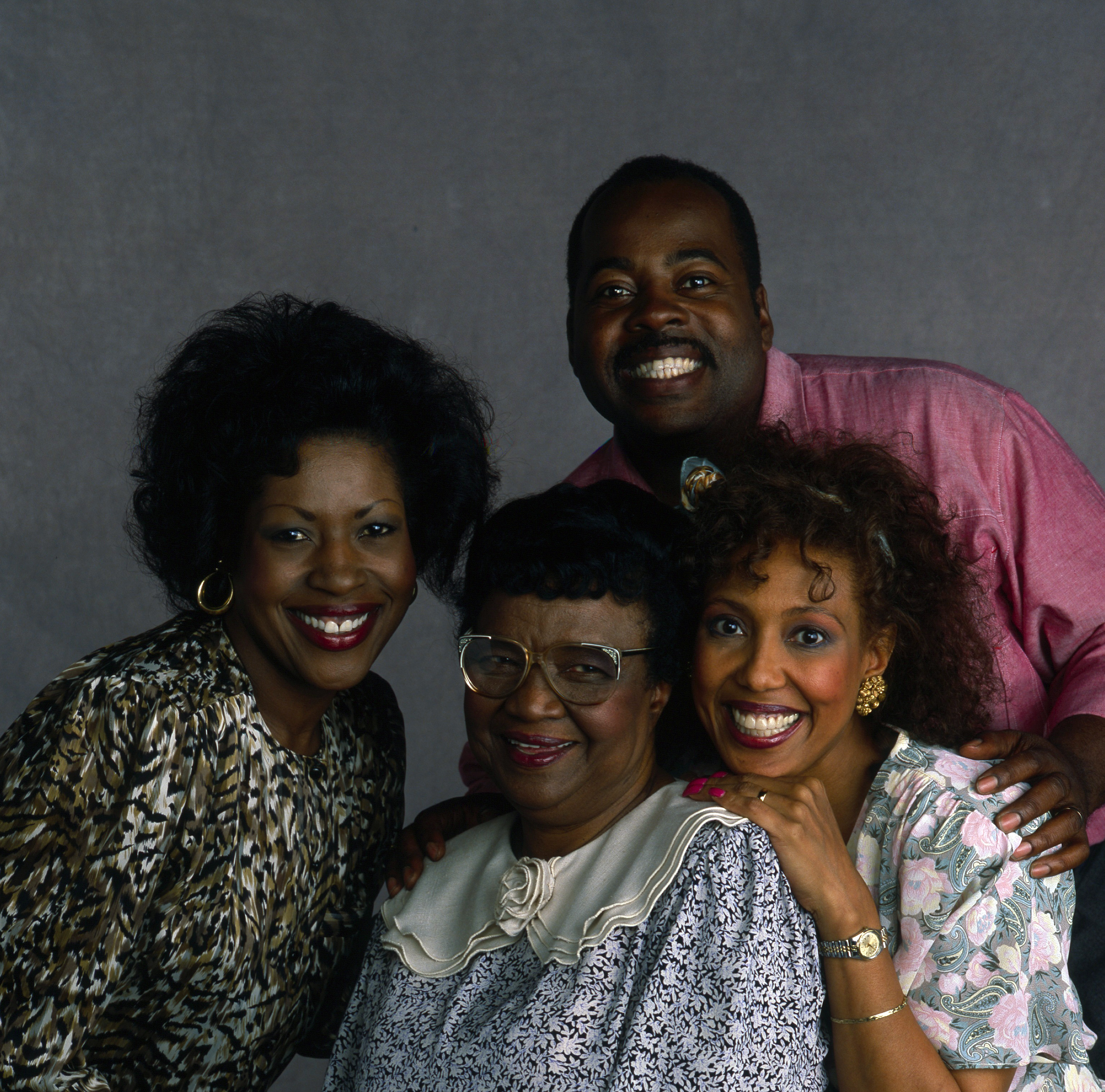 Still of Reginald VelJohnson, Telma Hopkins, Rosetta LeNoire and Jo Marie Payton in Family Matters (1989)