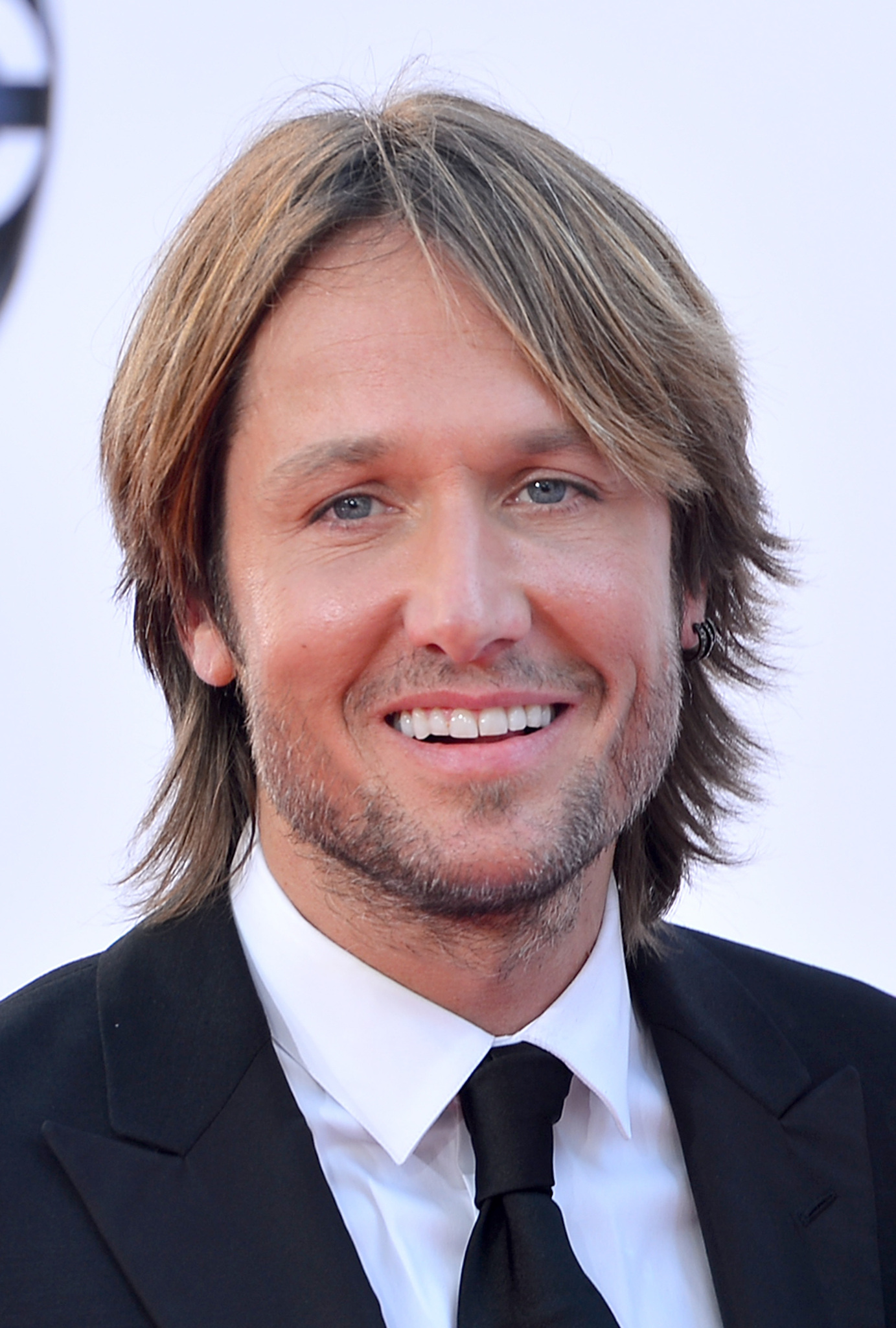Keith Urban at event of The 64th Primetime Emmy Awards (2012)