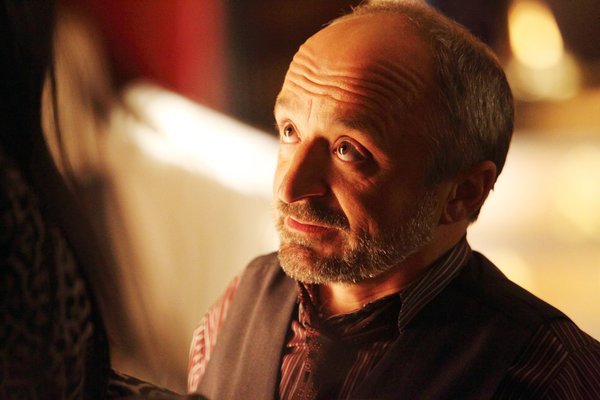 Still of Richard Howland in Lost Girl (2010)