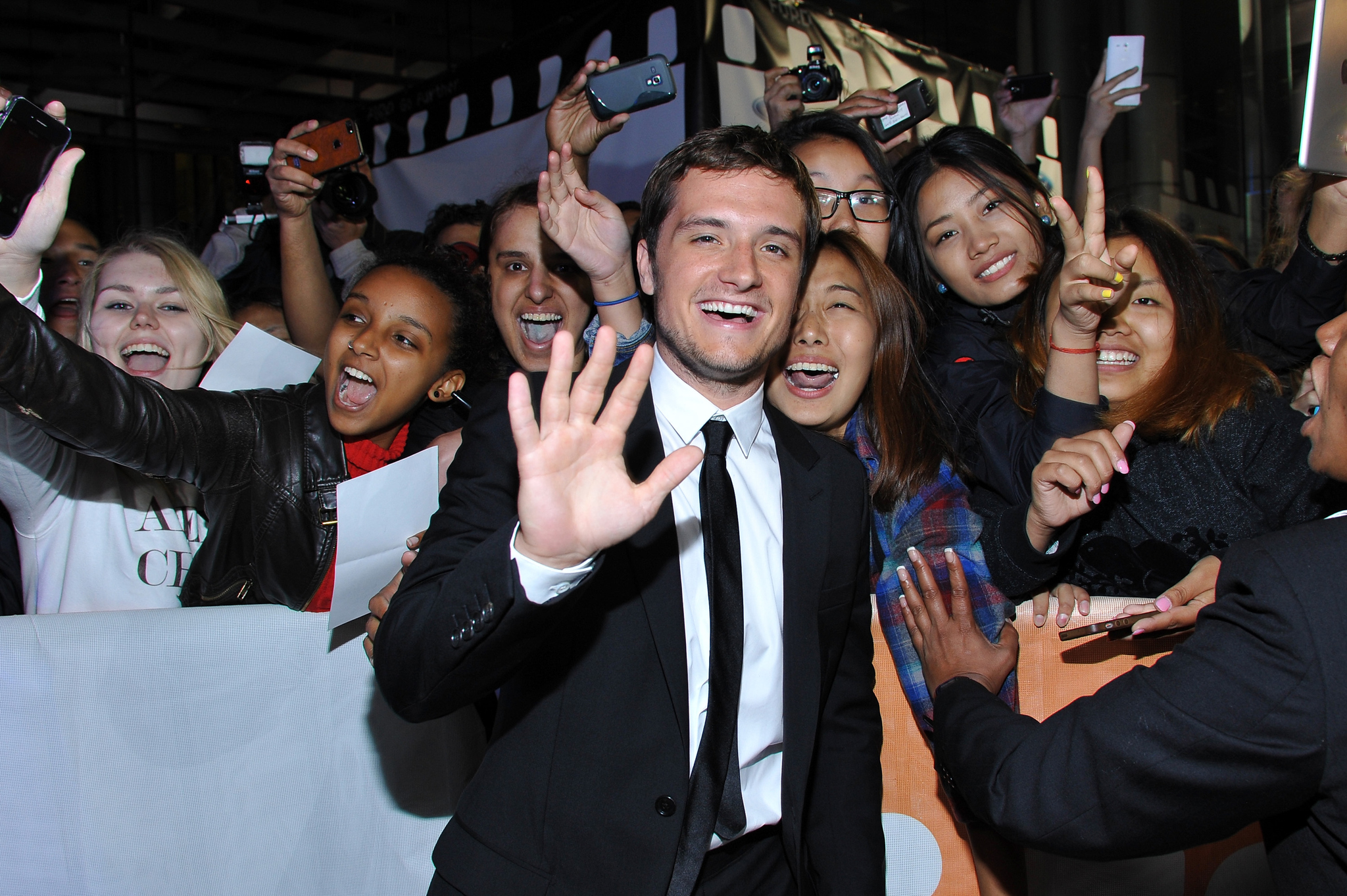 Josh Hutcherson at event of Eskobaras: kruvinas rojus (2014)