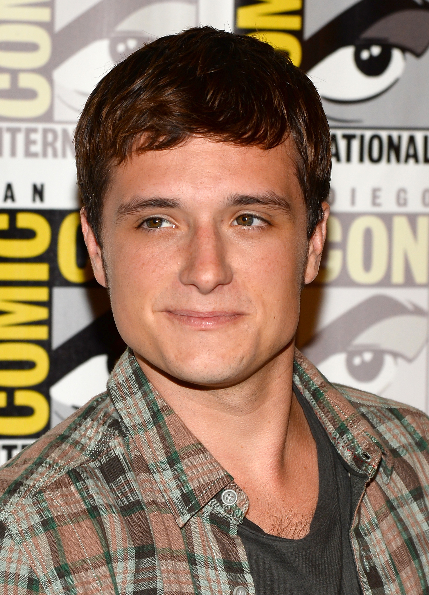 Josh Hutcherson at event of Bado zaidynes. Ugnies medziokle (2013)