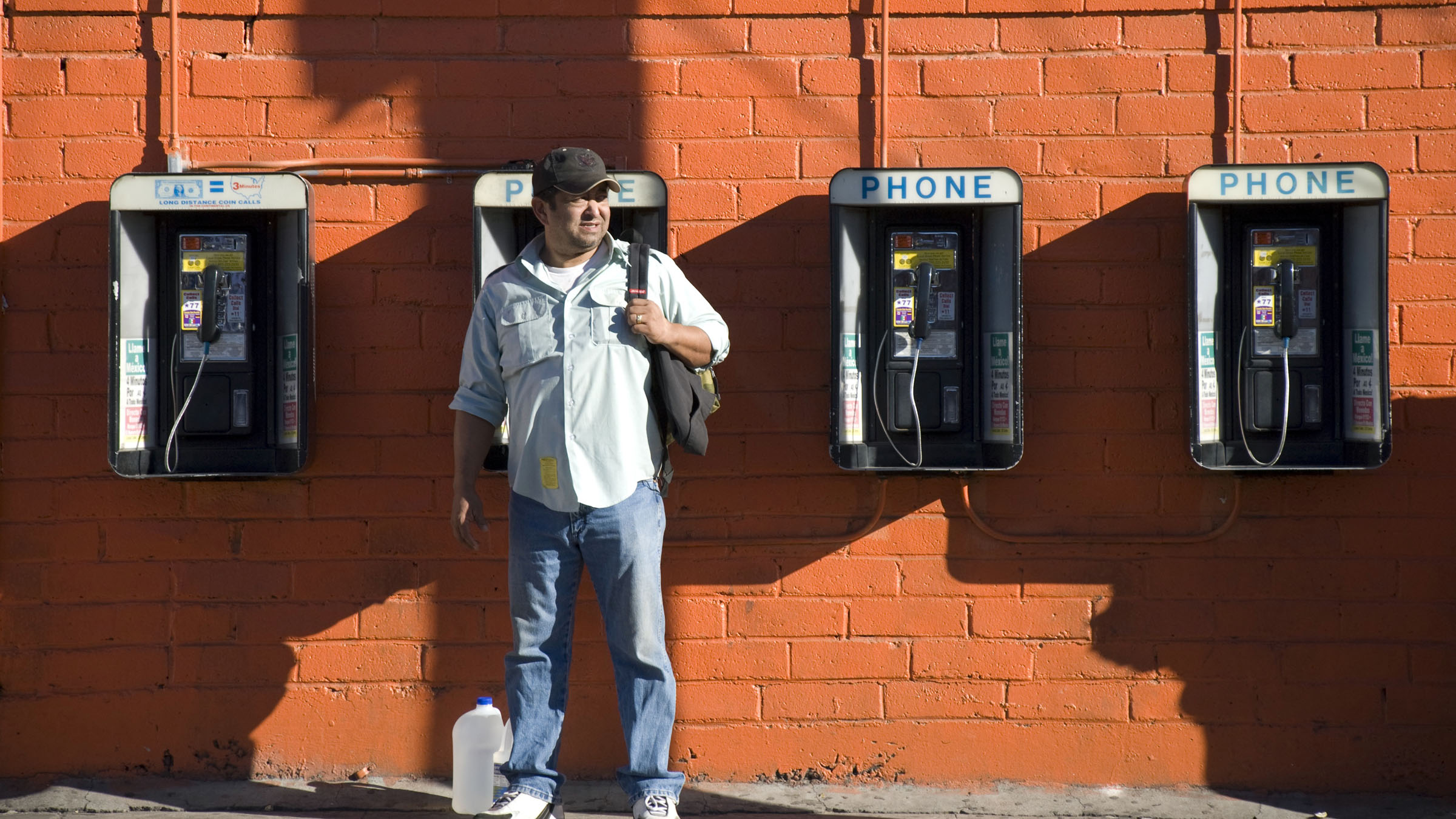 Alejandro Patiño in A Border Story