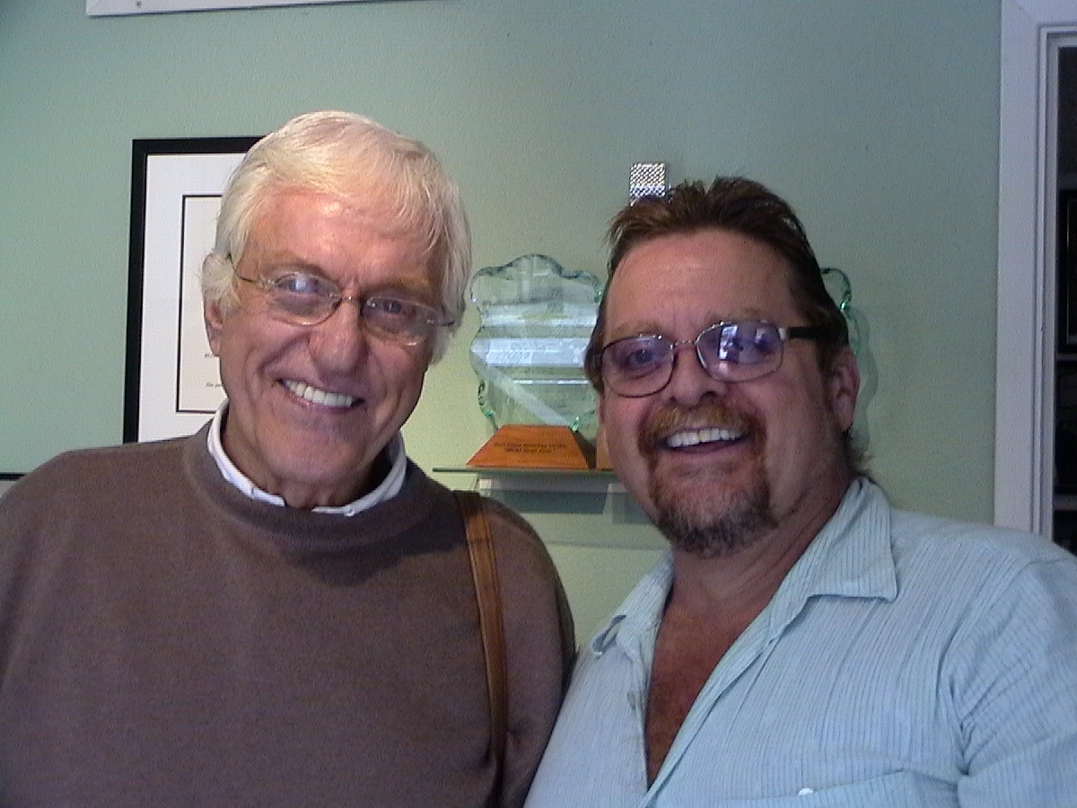 The still sooo cool Dick Van Dyke with Marc between sessions.