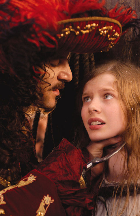 Jason Isaacs and Rachel Hurd-Wood in Peter Pan (2003)