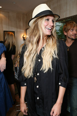 Ken Paves and Ashlee Simpson