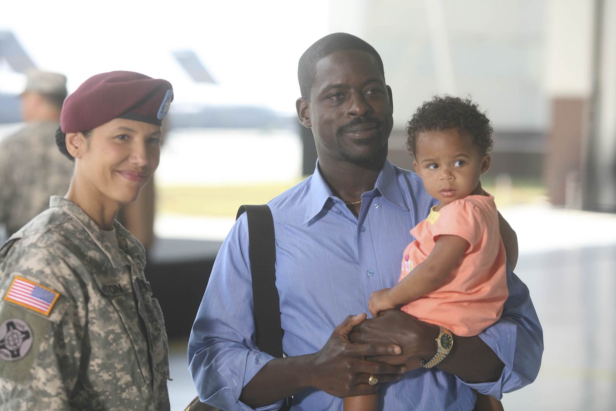 Still of Wendy Davis and Sterling K. Brown in Army Wives (2007)