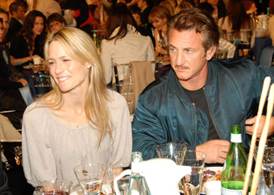 Sean Penn and Robin Wright