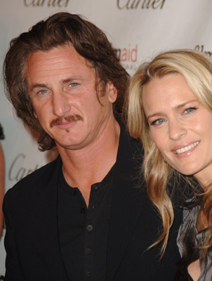 Sean Penn and Robin Wright