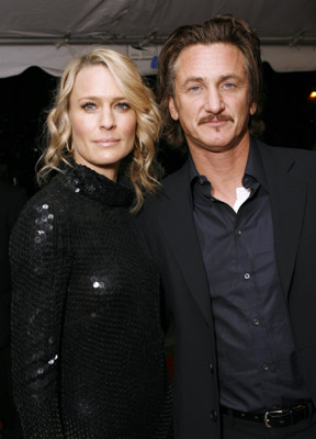 Sean Penn and Robin Wright at event of All the King's Men (2006)