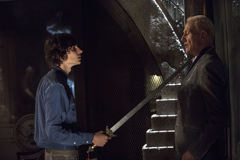 Still of Raymond J. Barry and Devon Bostick in The 100 (2014)