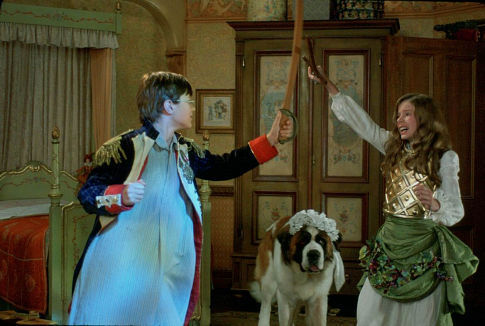 Still of Rachel Hurd-Wood and Harry Newell in Peter Pan (2003)