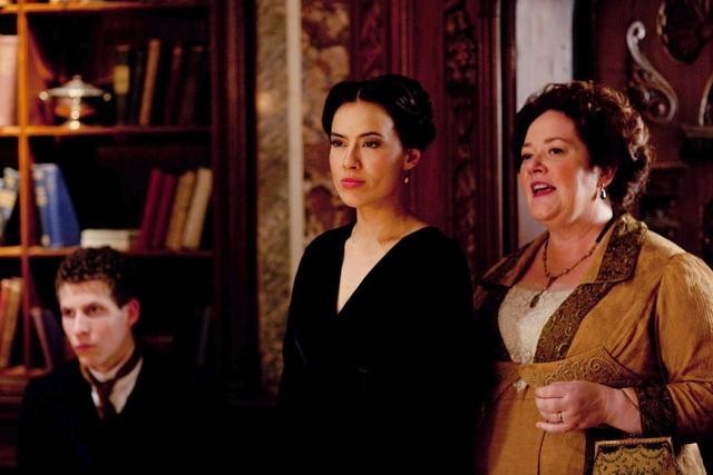 Still of Sophie Winkleman and Sally Bankes in Titanic (2012)