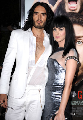 Russell Brand and Katy Perry at event of Get Him to the Greek (2010)