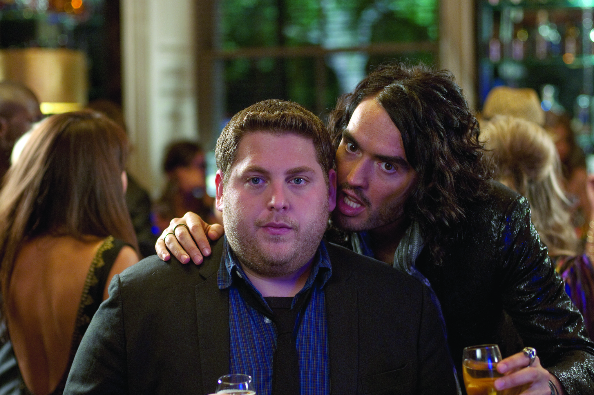 Still of Russell Brand and Jonah Hill in Get Him to the Greek (2010)