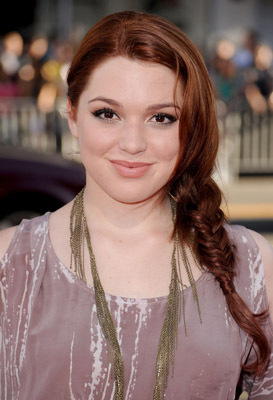 Jennifer Stone at event of Going the Distance (2010)