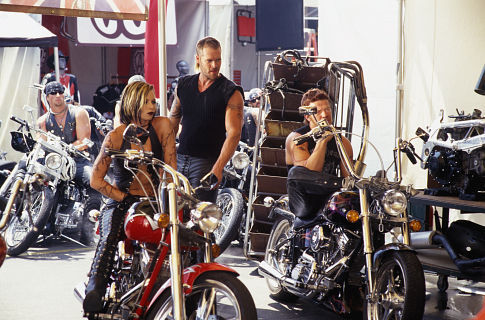 Still of Jaime Pressly, Max Beesley and Matt Schulze in Torque (2004)