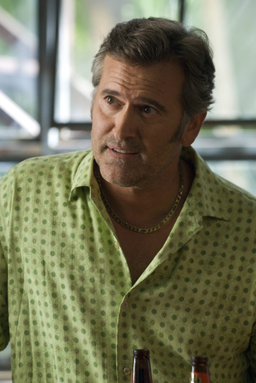 Still of Bruce Campbell in Vilko bilietas (2007)