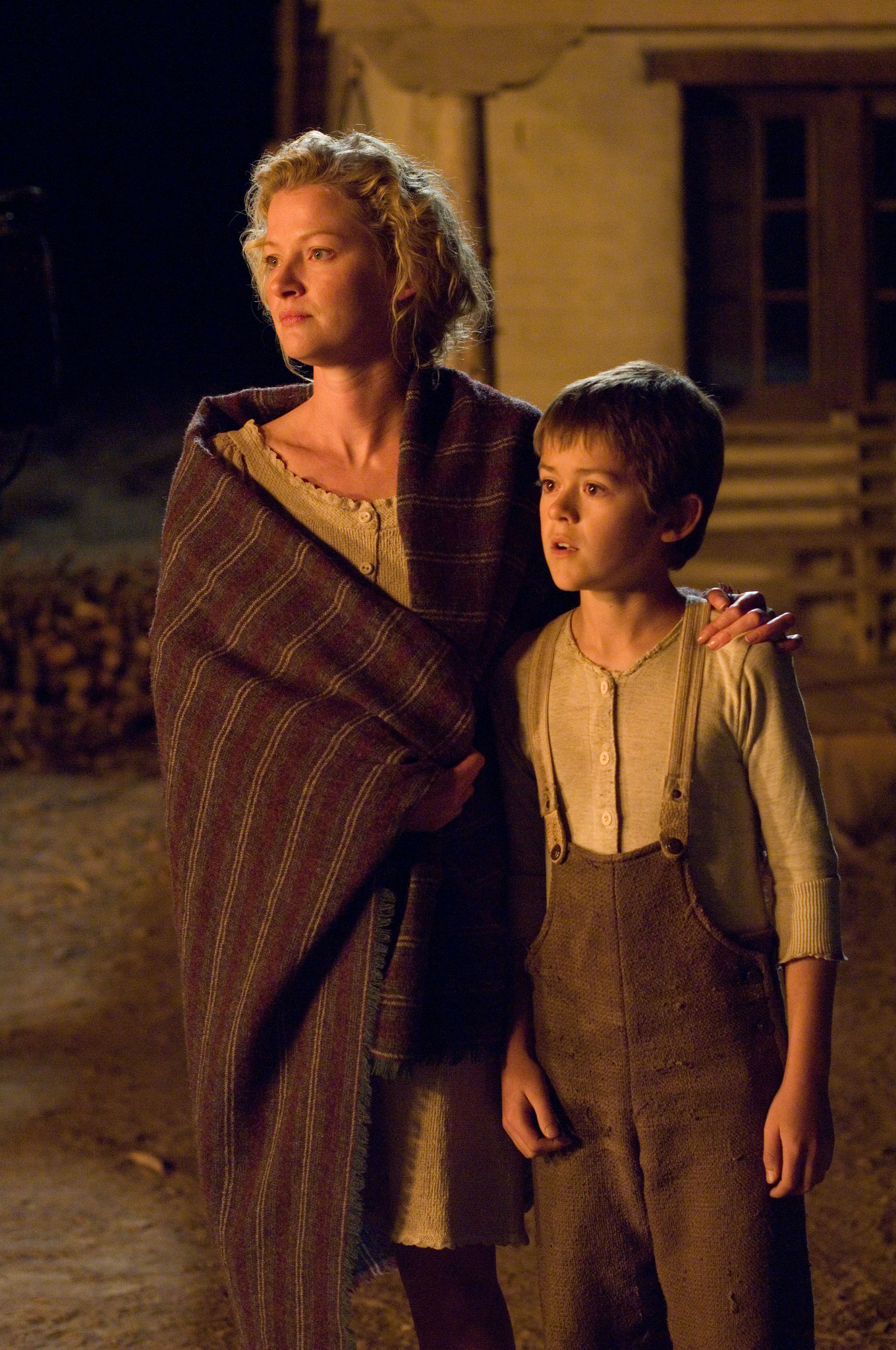 Still of Gretchen Mol and Benjamin Petry in Traukinys i Juma (2007)