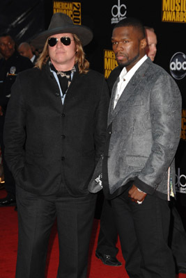 Val Kilmer and 50 Cent at event of 2009 American Music Awards (2009)