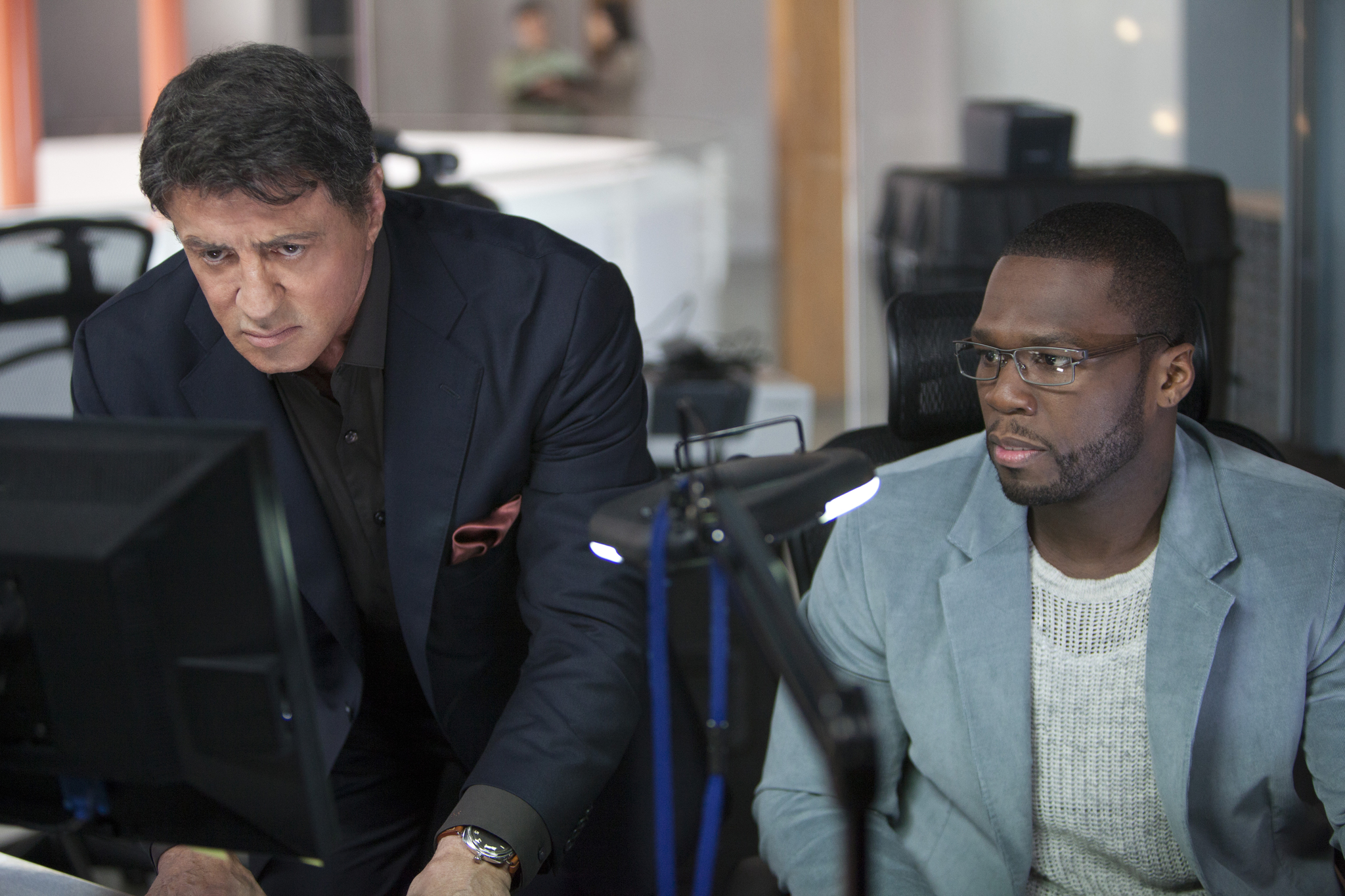 Still of Sylvester Stallone and 50 Cent in Pabegimo planas (2013)