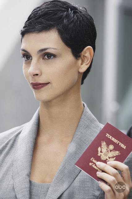 Still of Morena Baccarin in V (2009)