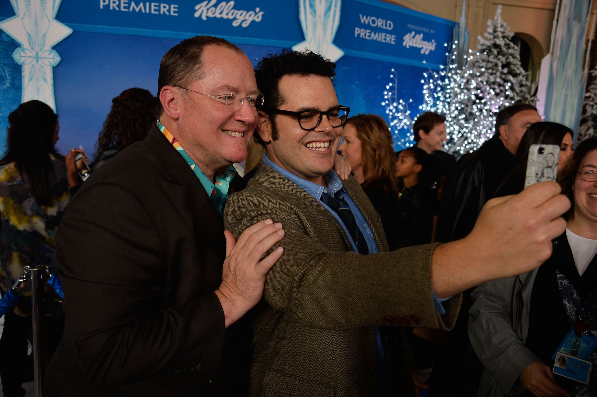 John Lasseter and Josh Gad at event of Ledo salis (2013)