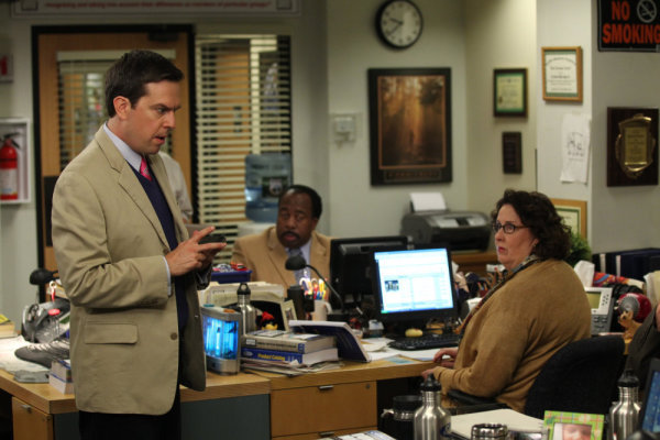 Still of Phyllis Smith, Ed Helms and Leslie David Baker in The Office (2005)