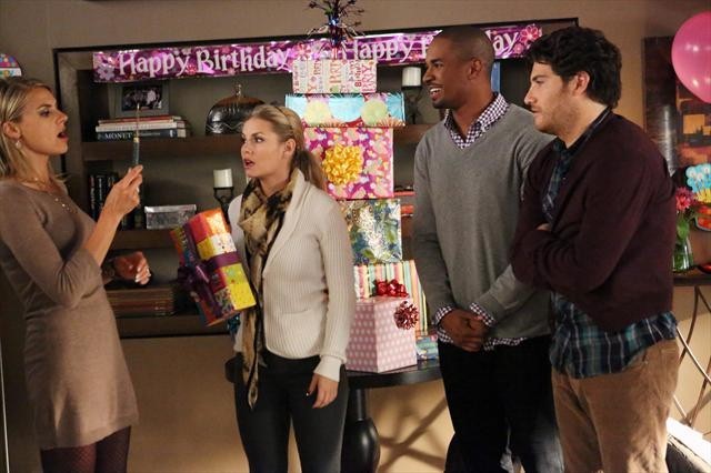 Still of Elisha Cuthbert, Damon Wayans Jr., Adam Pally and Eliza Coupe in Happy Endings (2011)