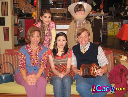 iCarly extended family (The Dorfmans)