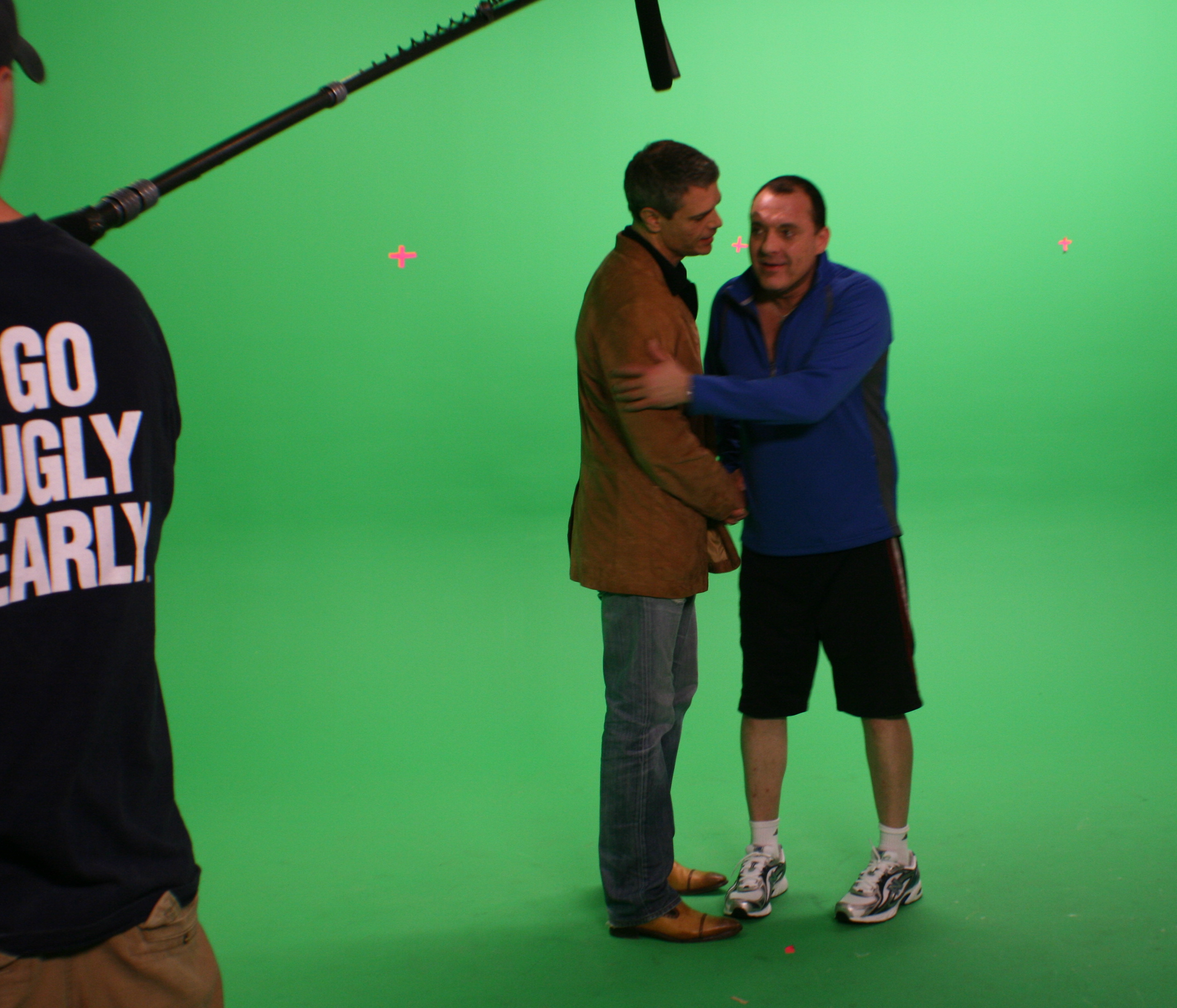 On set with Tom Sizemore.