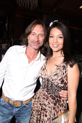 Robert Carlyle and Ming-Na Wen at event of SGU Stargate Universe (2009)