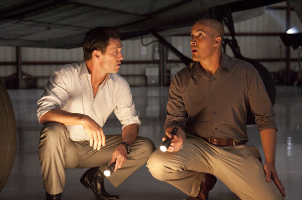 Still of Coby Bell and Jeffrey Donovan in Vilko bilietas (2007)