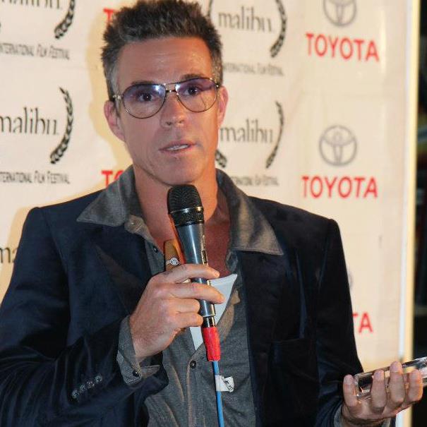 Ash Wins BEST DIRECTOR for his film In Mexico - Toyota Malibu film festival 2012