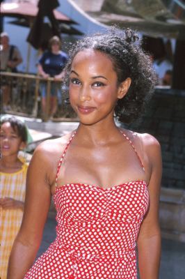 Trina McGee at event of The Adventures of Rocky & Bullwinkle (2000)